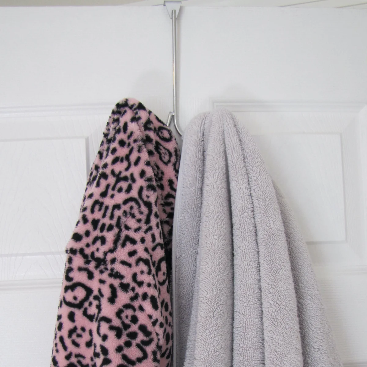 2 Prong Over Door Metal Clothes Hook Coat Rack Bathroom Towel Hanger Hat Holder - Image 4