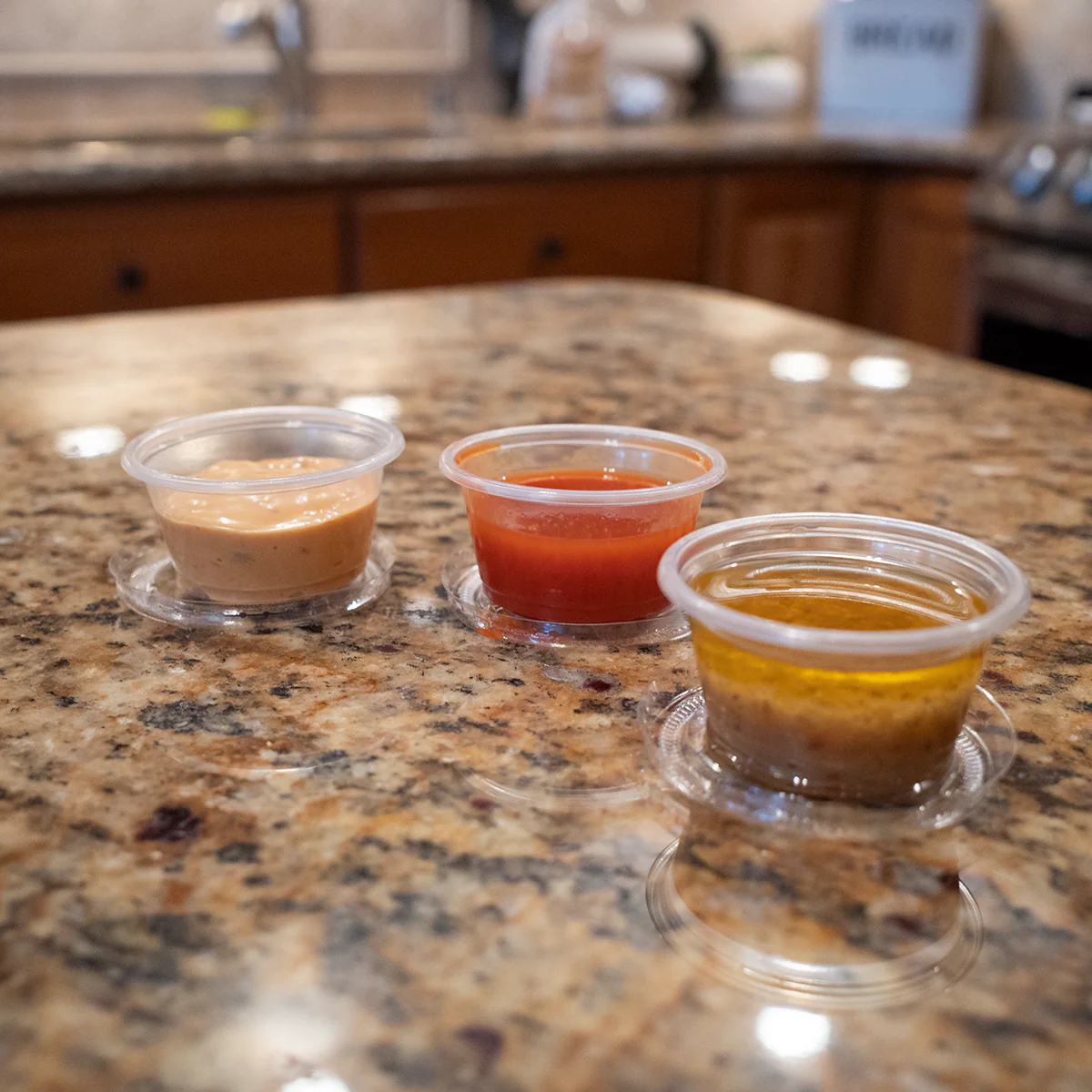 20pc Disposable Plastic Sauce Portion Cup Lid Set Condiment Dressing Containers - Image 3