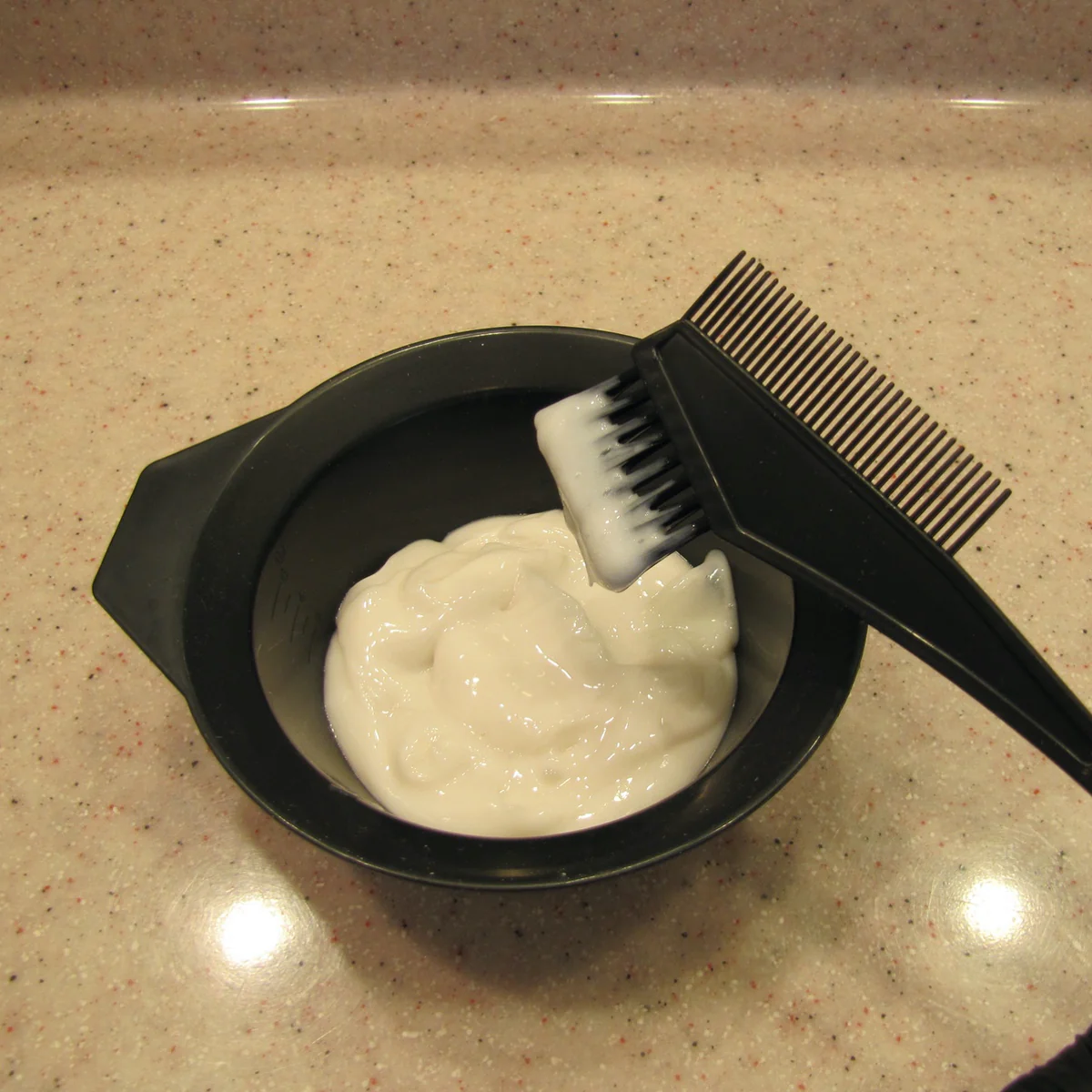 2pc Hair Color Brush Bowl Comb Kit Home Salon Dye Bleaching Highlight Tool Set - Image 5