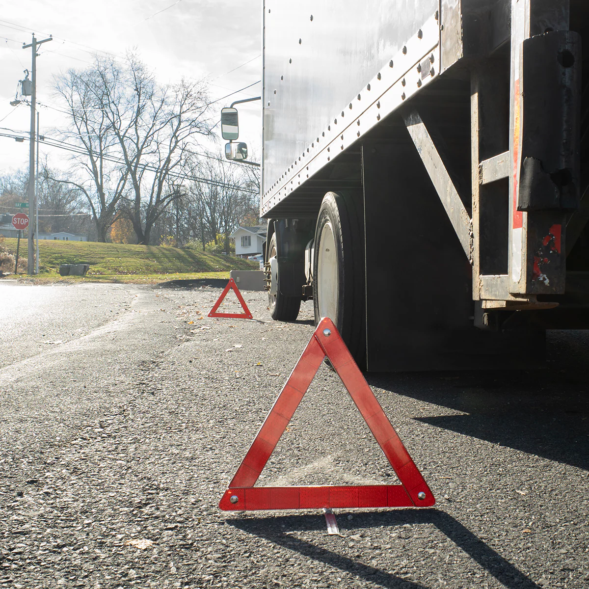 2pc Red Reflective Safety Reflector Roadside Emergency Essentials Warn Triangle - Image 5