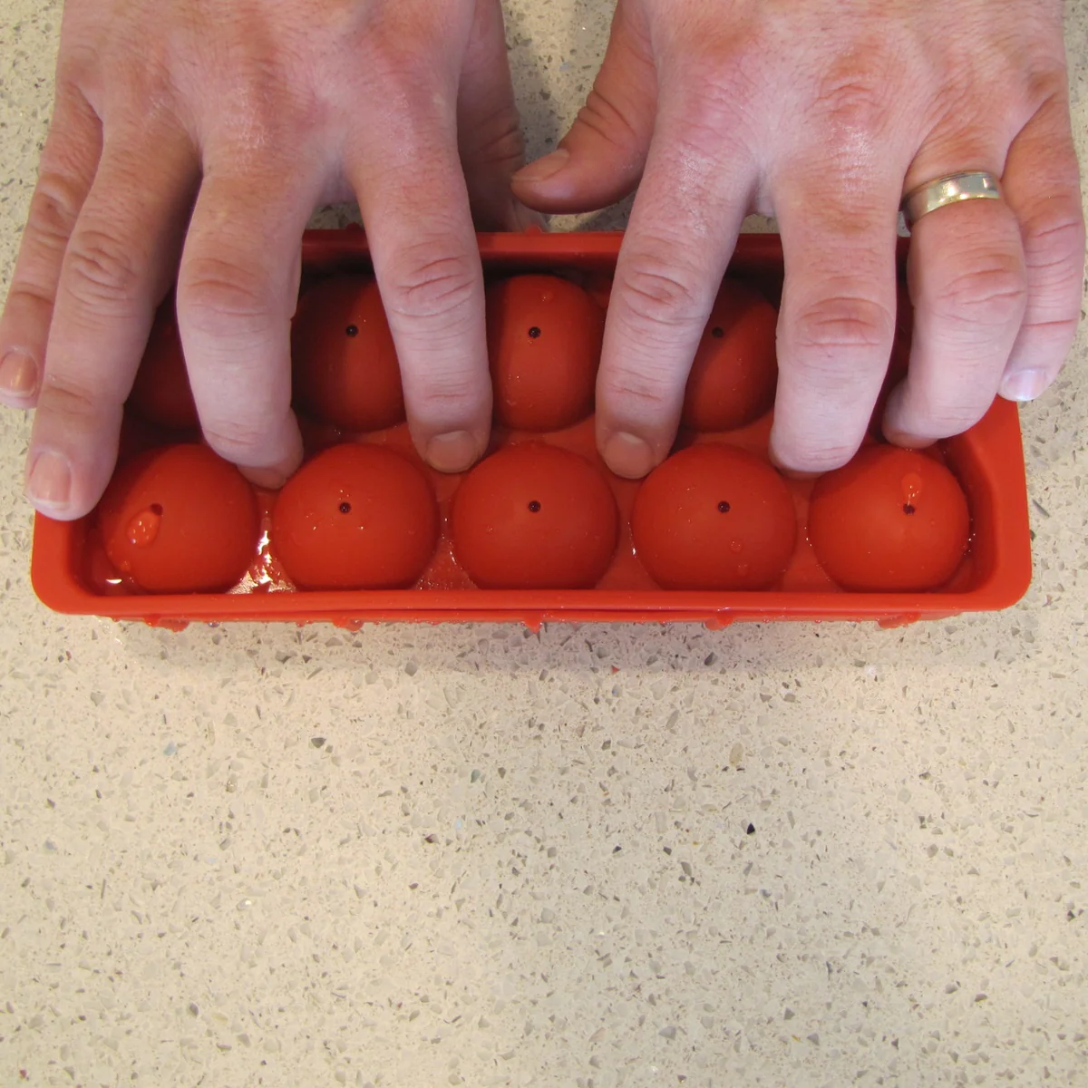 2pc Silicone Round Whiskey Ice Ball Mold Press Freezer Tray Bourbon Sphere Maker - Image 5
