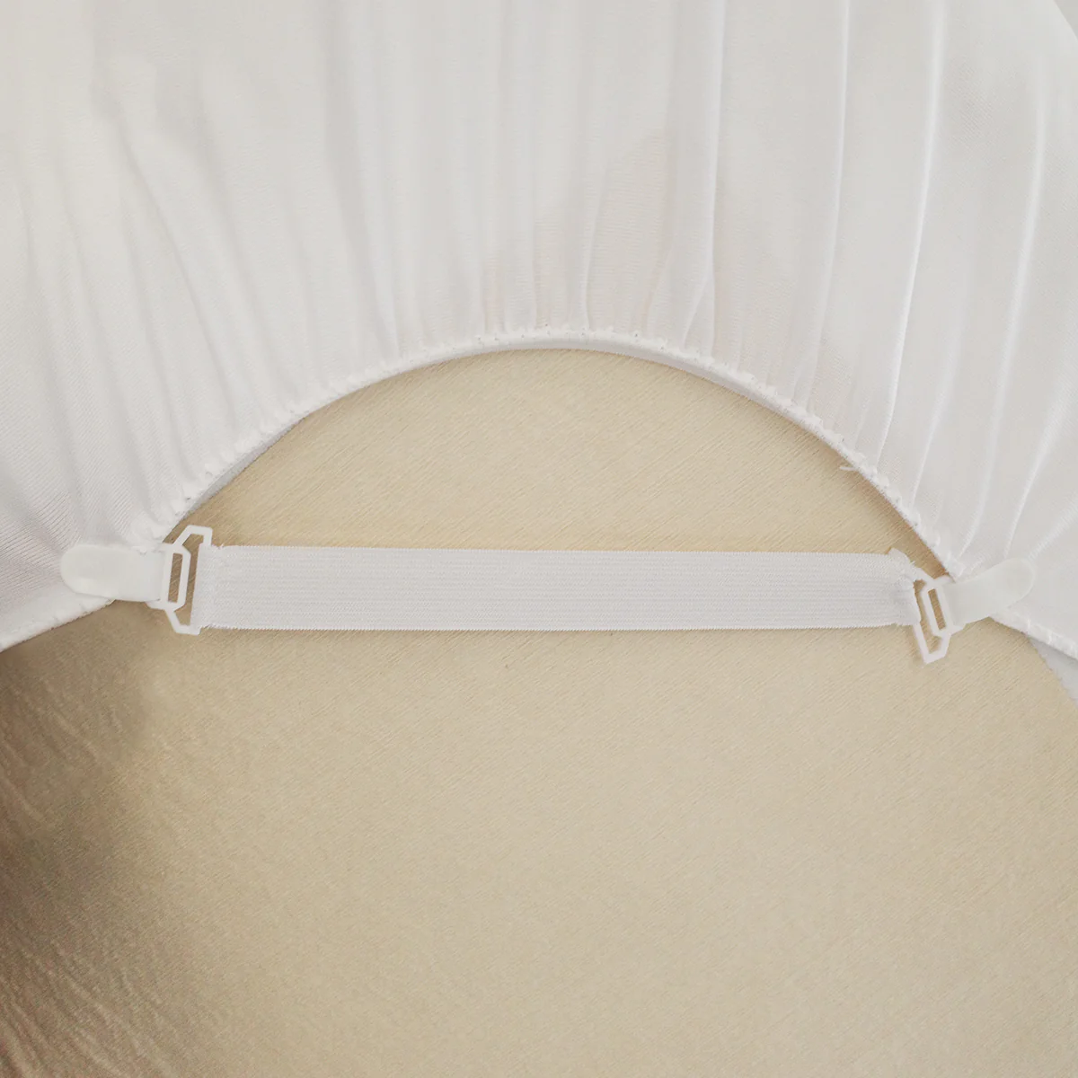 4pc Fitted Bed Sheet Gripper Clips Straps Suspender Holder Bedding Accessory Set - Image 4