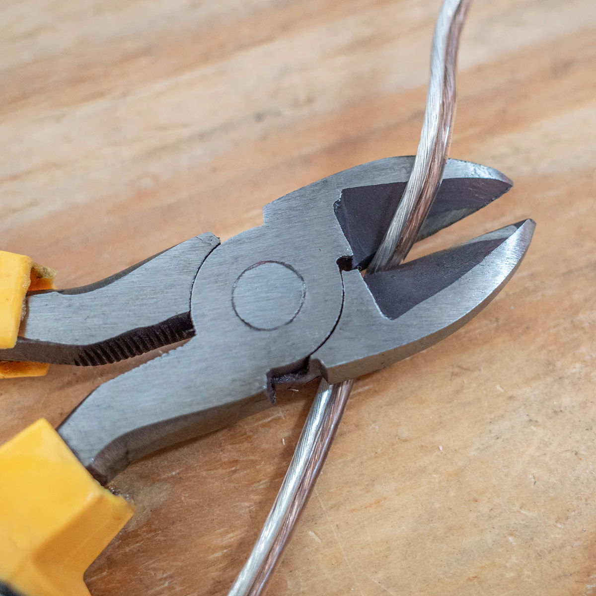 8" Diagonal Side Cut Pliers Grip Handle Dikes Wire Snips Flush Cutters Hand Tool - Image 4