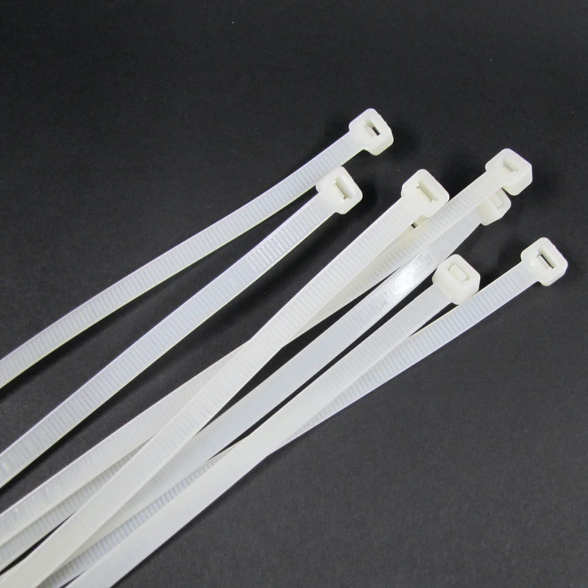 Assort Size Heavy Duty XL Nylon White Zip Tie Down Set Plastic Cable Wire Strap - Image 3