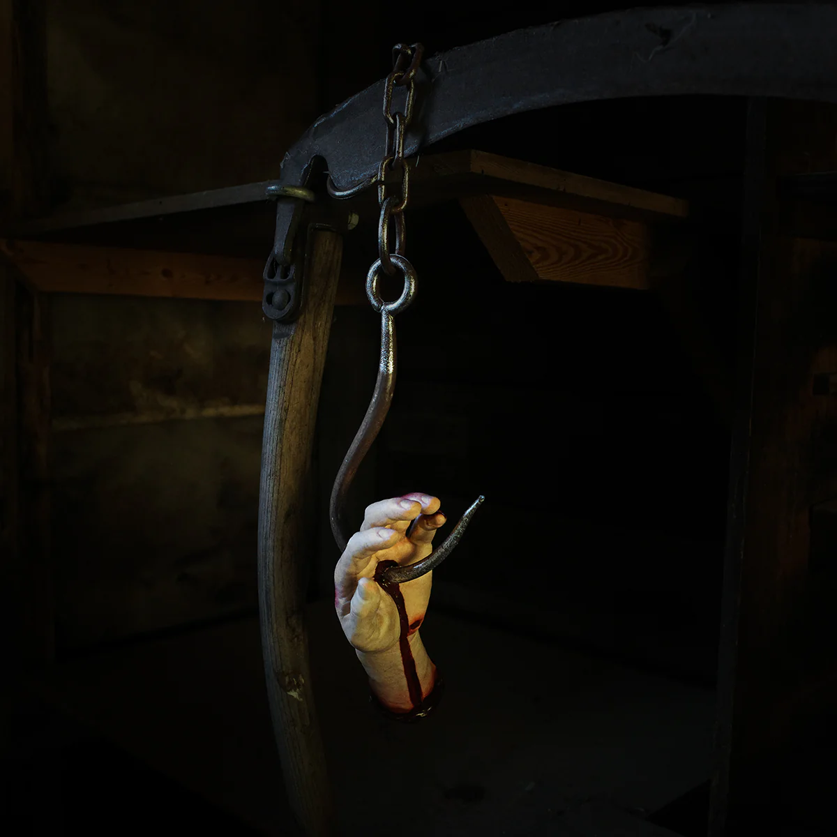 Bloody Hand 3D Halloween Decor Haunted Horror House Body Part Meat Hook Prop - Image 3