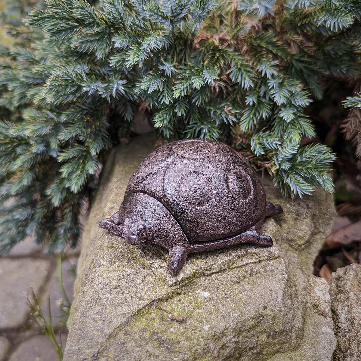Cast Iron Ladybug Hide A Spare Key House Door Lock Keys Box Outdoor Garden Decor - Image 4