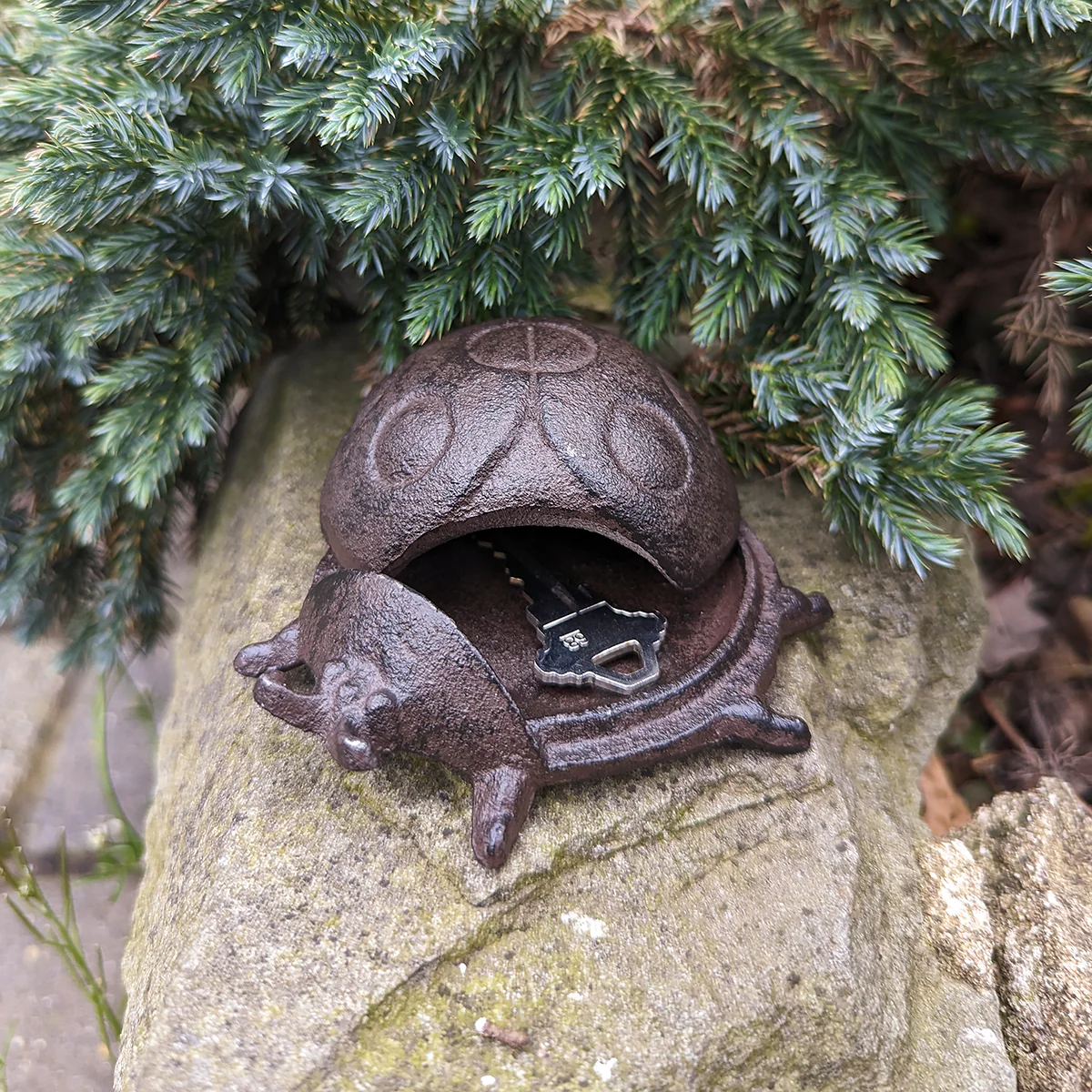 Cast Iron Ladybug Hide A Spare Key House Door Lock Keys Box Outdoor Garden Decor - Image 5