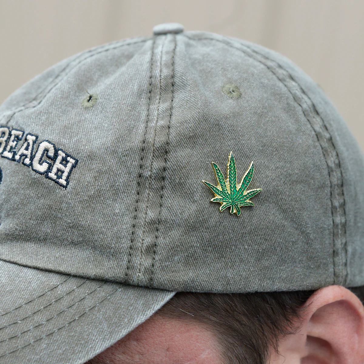 Enamel Pot Marijuana Leaf Jacket Lapel Pin Cannabis Weed Backpack Hat Bag Decor - Image 4
