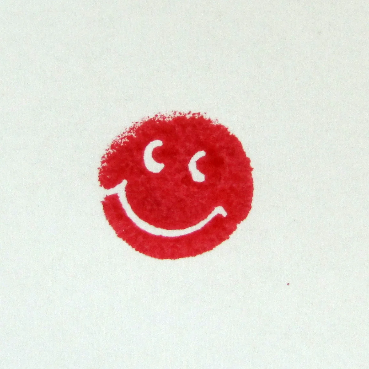 Fast Drying Bright Red Ink Smiley Face Bingo Dauber Vibrant Color Dabber Marker - Image 3