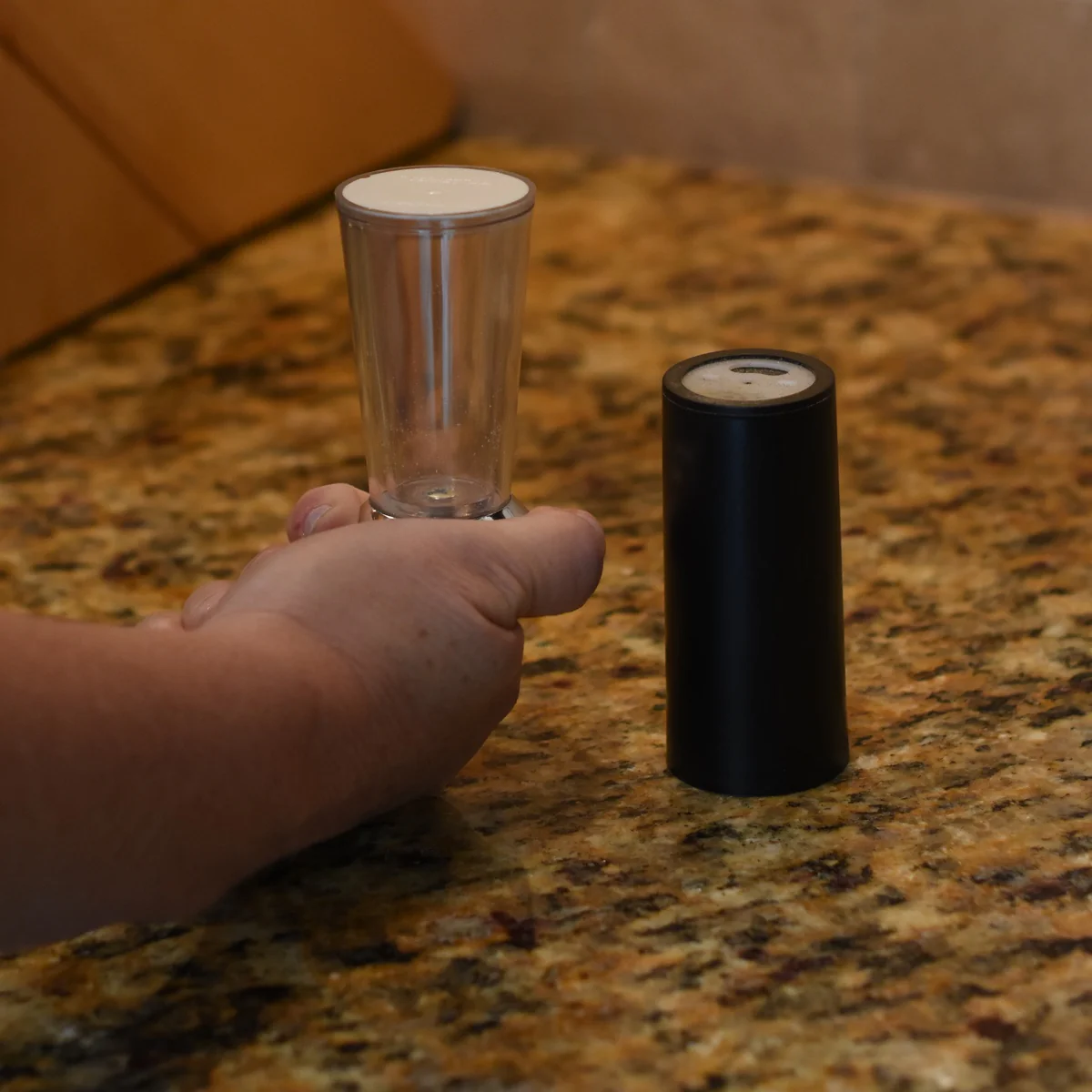Funny Adult Gag Vanishing Salt Shaker Prank Illusion Magic Tricks Novelty Gift - Image 3