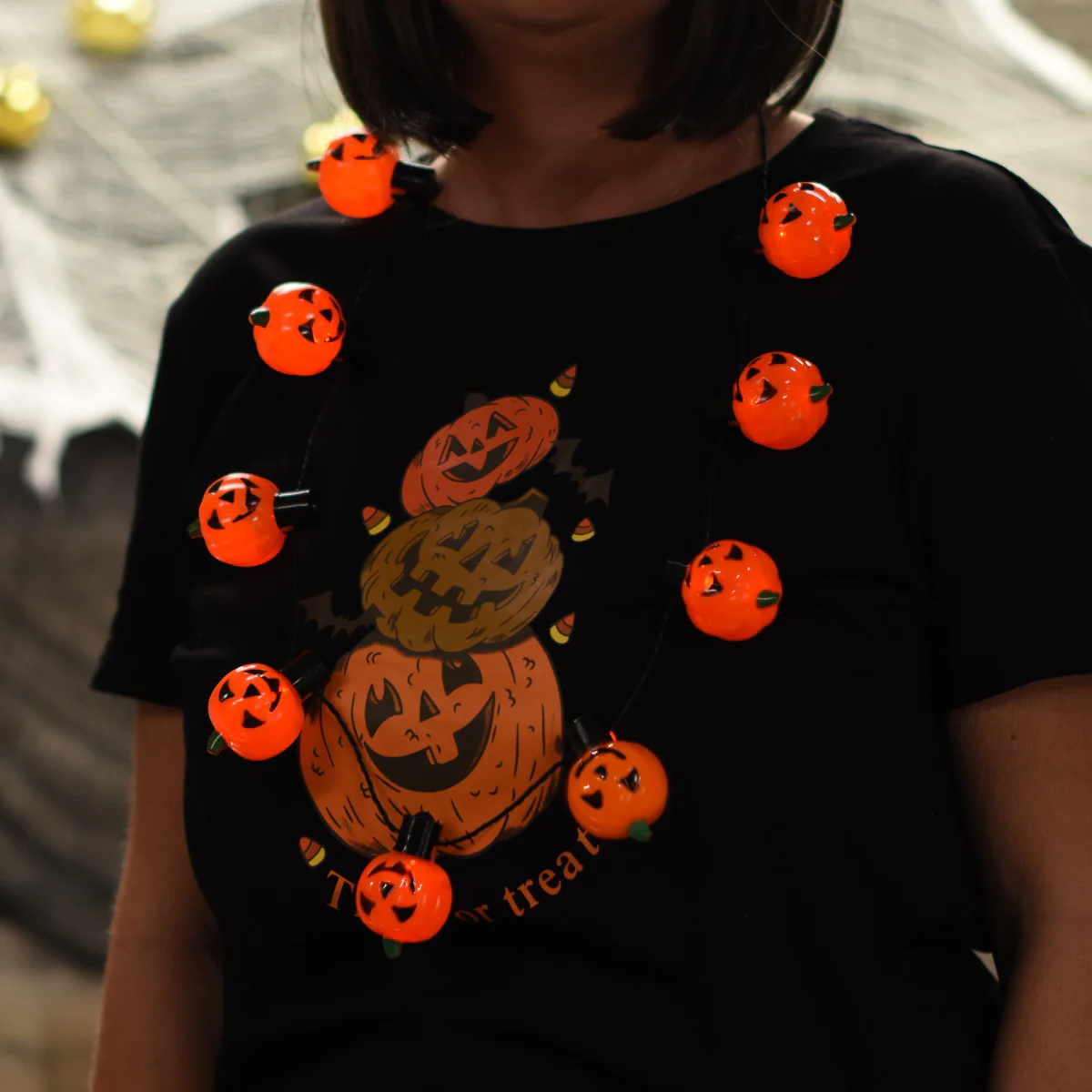 Glow Dark Pumpkin LED Light Up Necklace Halloween Costume Jewelry Party Supplies - Image 4