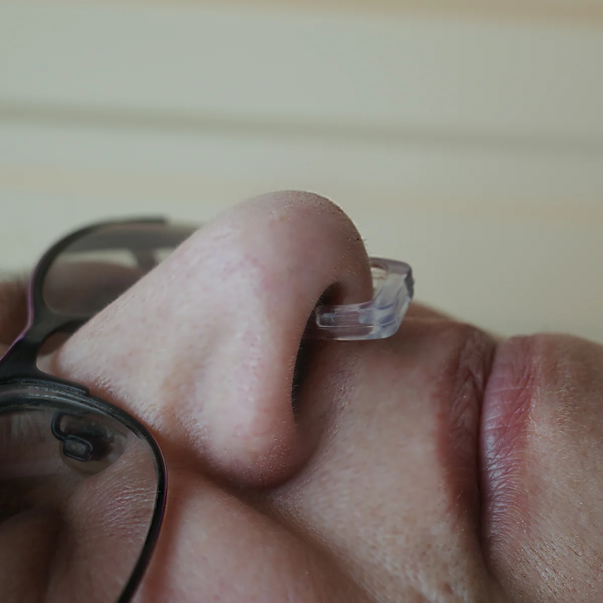 Magnetic Silicone Anti Snore Stop Nose Nasal Clip Sleep Apnea Aid Reducer Device - Image 4