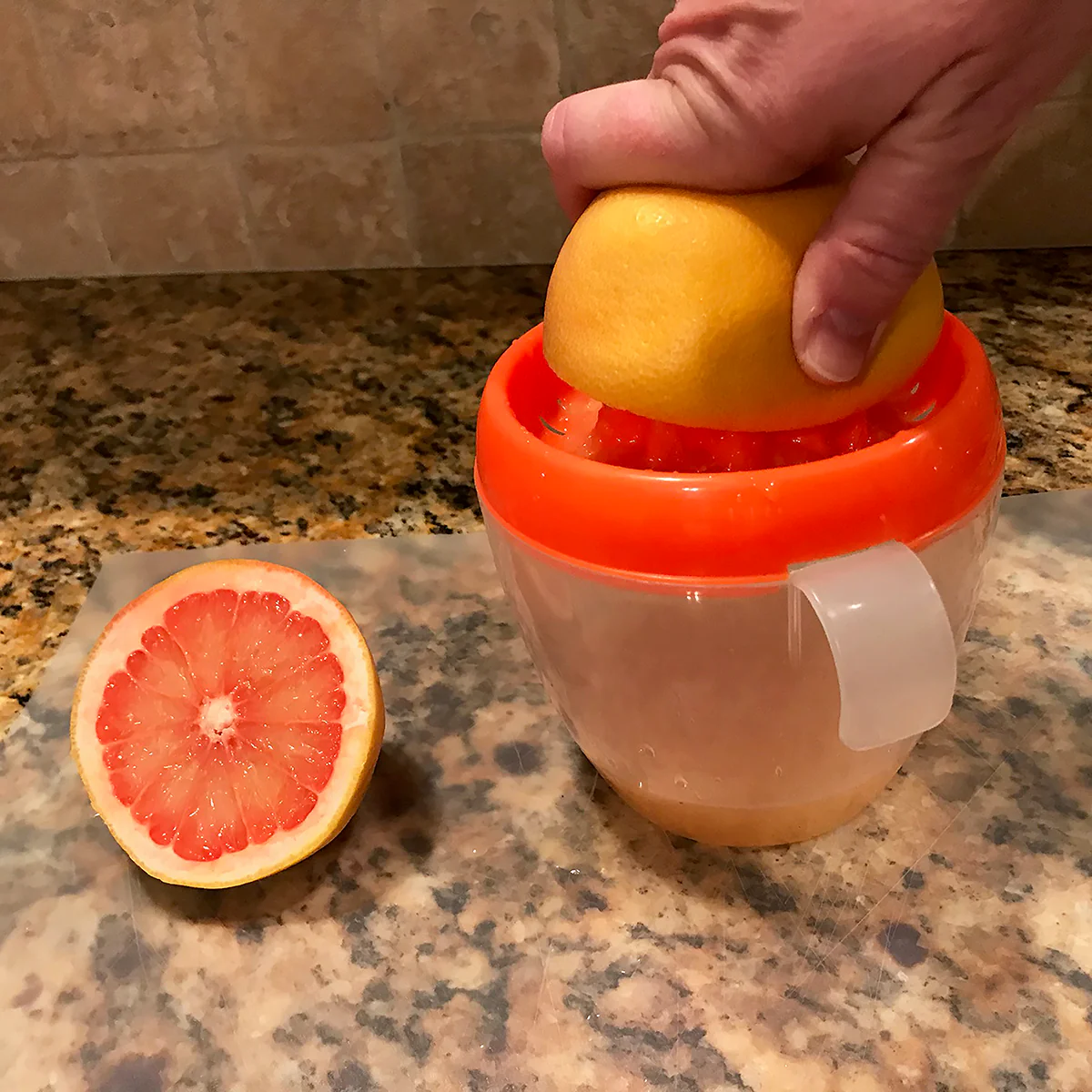 Manual Fresh Fruit Citrus Juicer Orange Lemon Grapefruit Hand Squeeze Press Tool - Image 5