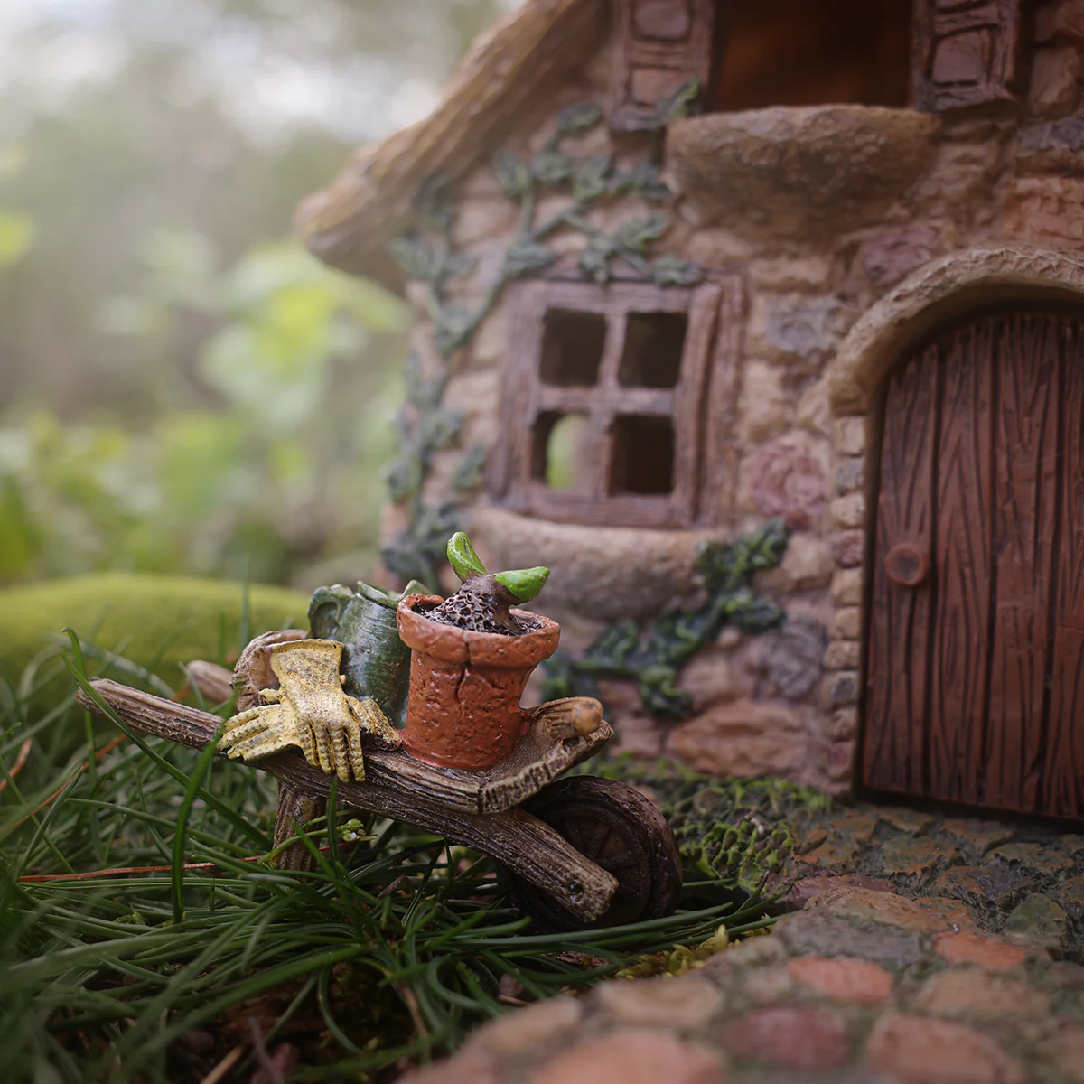 Mini Outdoor Garden Wheelbarrow Hand Tools Fairy Dollhouse Yard Decor Accessory - Image 4