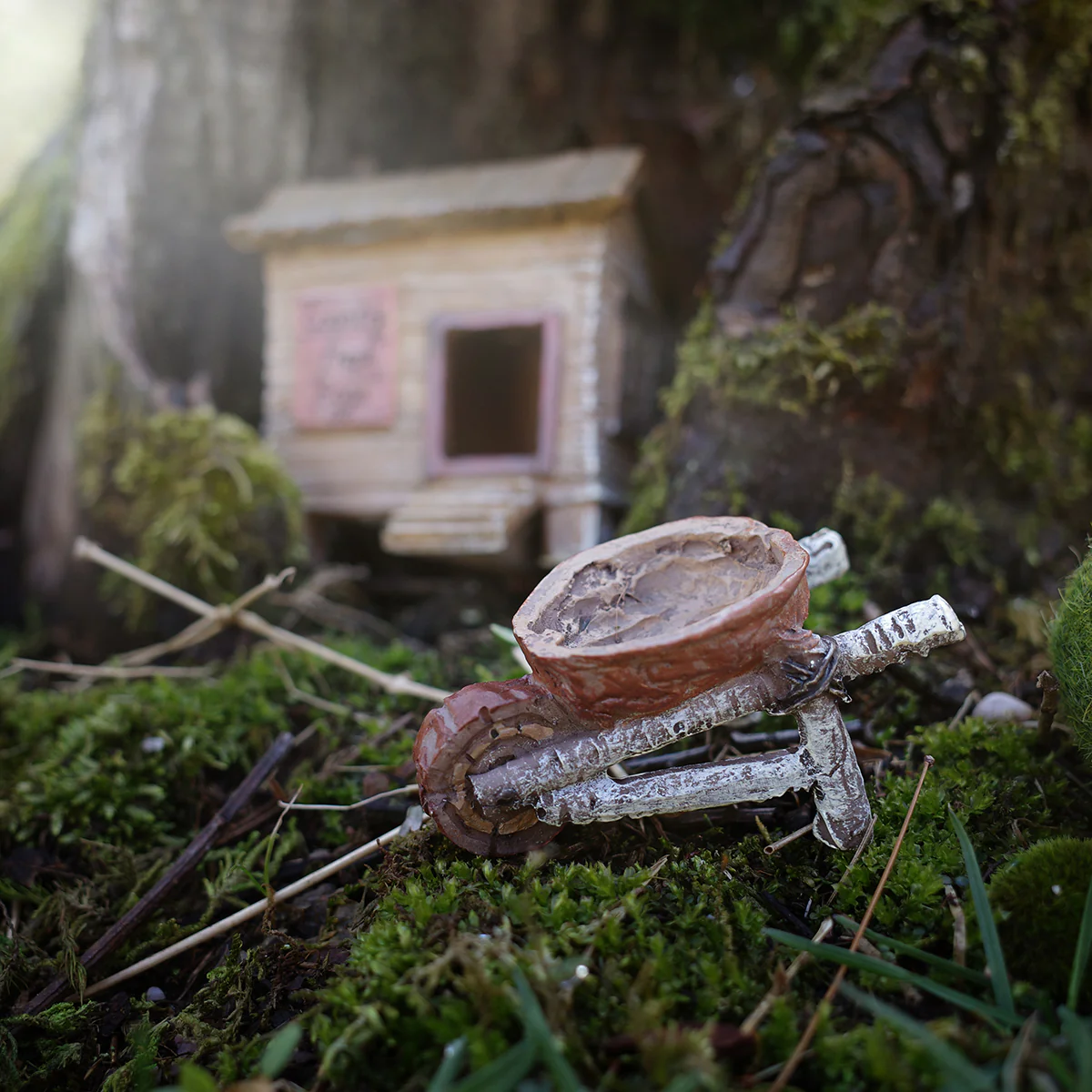 Miniature Outdoor Garden Walnut Birch Tree Wheelbarrow Mini Dollhouse Yard Decor - Image 4
