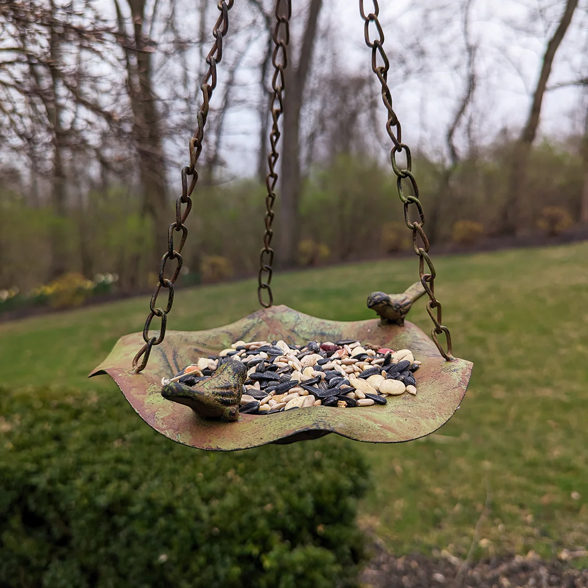 Outdoor Hanging Cabbage Leaf Metal Bird Bath Feeder Patio Birdbath Garden Decor - Image 3