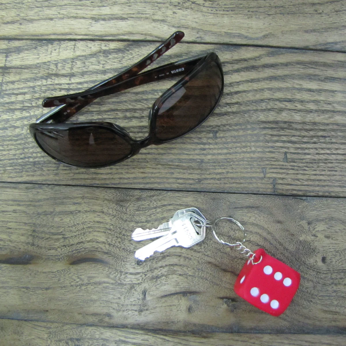 Red Dice Car Keyring Truck Keychain Foam Die Key Chain Ring Pendant Bag Charm - Image 4