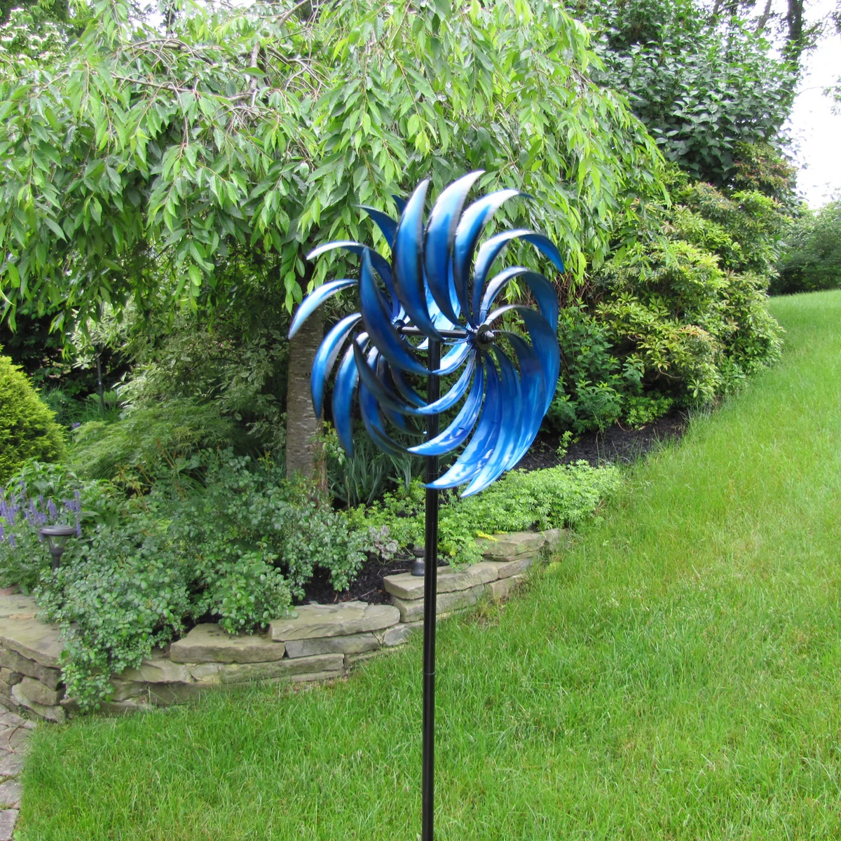 Rustic Double Pinwheel Wind Spinner Metal Garden Art Lawn Ornament Yard Decor - Image 3