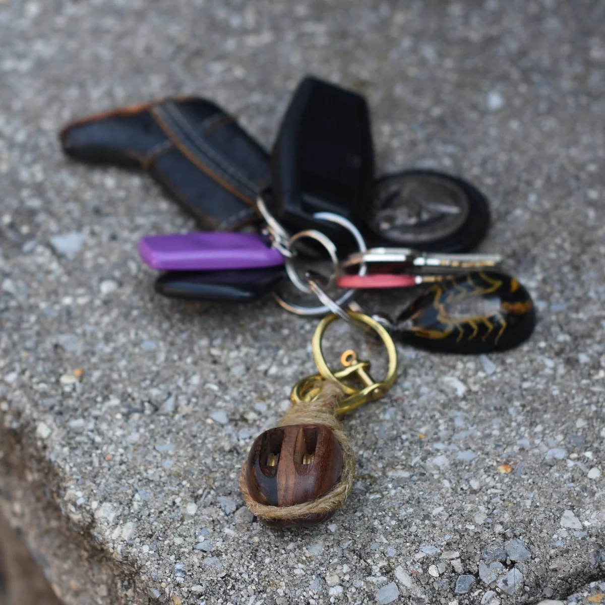 Sailing Rope Pulley Keychain Wooden Pully Block Tackle Hoist Nautical Key Ring - Image 2