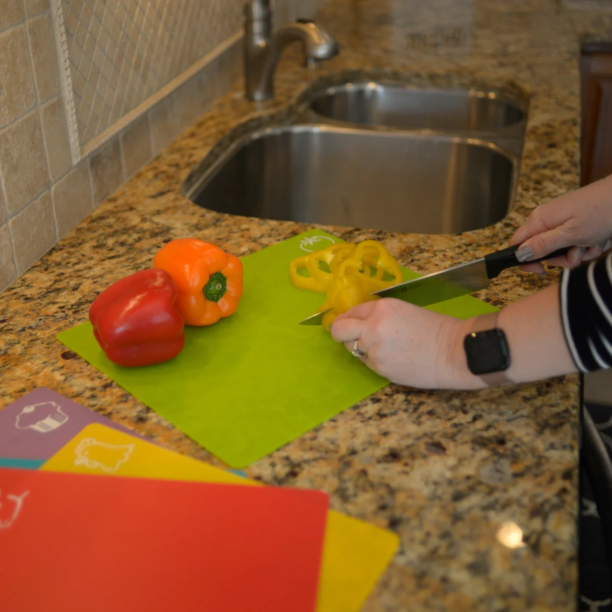 Set 5 Color Coded Flexible Plastic Cut Chopping Board Mat Cook Prep Kitchen Tool - Image 4
