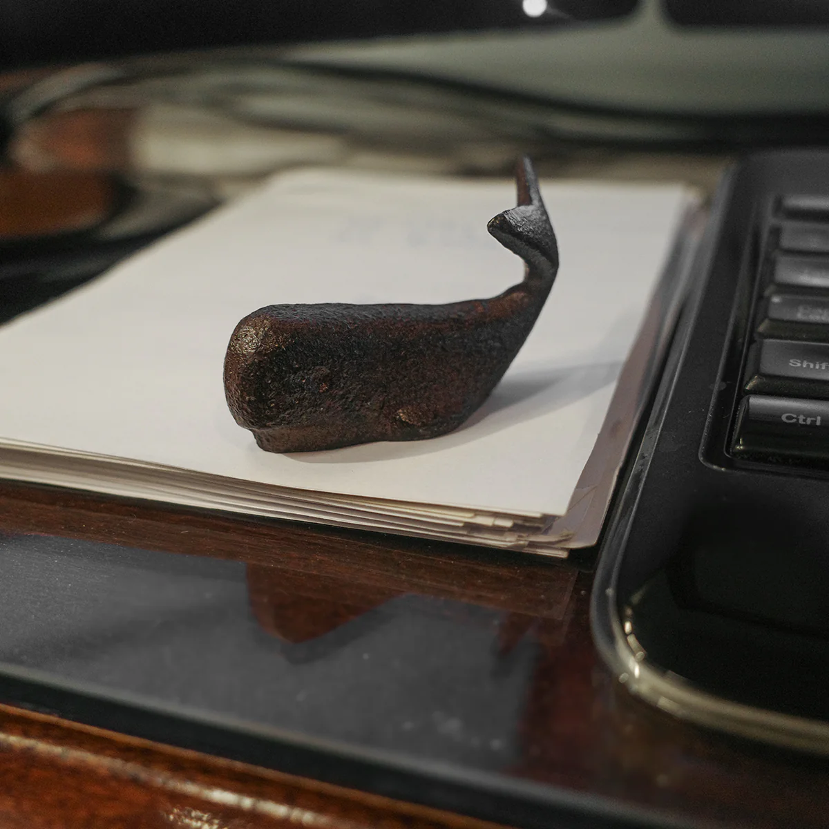 Small Cast Iron Sperm Whale Paperweight Desk Decor - Image 3