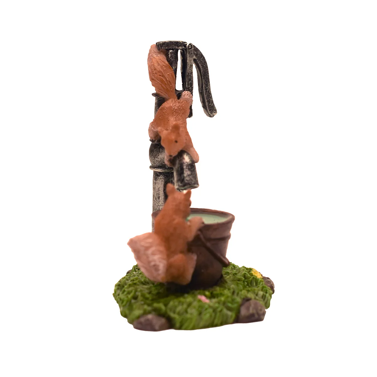 Squirrels Water Pump Bucket Fairy Garden Ornament Mini Dollhouse Decor Accessory - Image 3