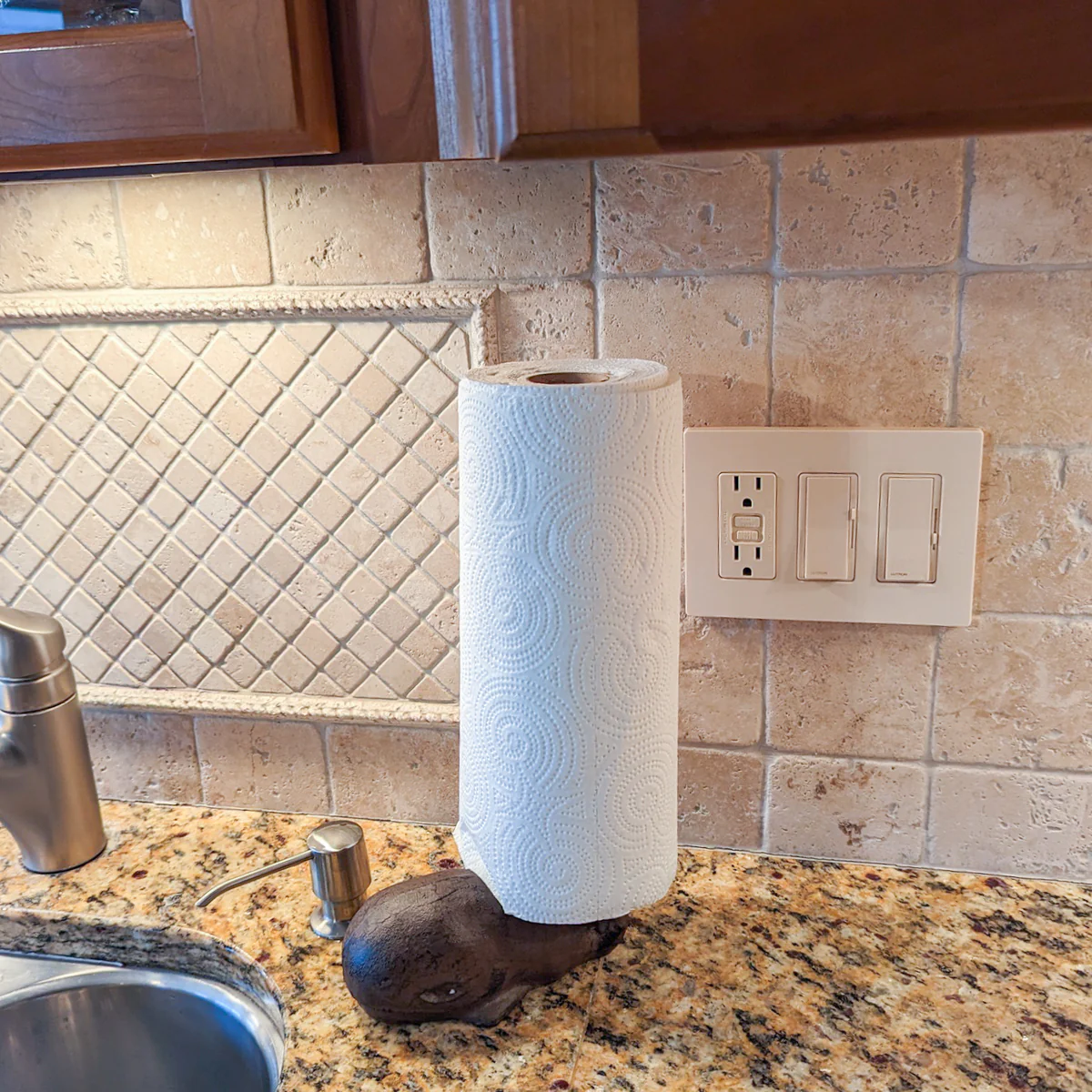 Whale Kitchen Paper Towel Holder Bathroom Toilet Tissue TP Roll Stand Home Decor - Image 4